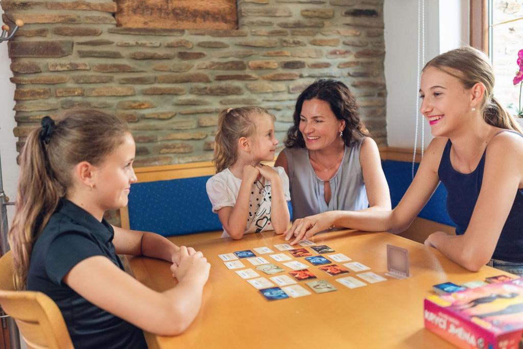 Apartmany Engadin Bozi Dar Bagian luar foto